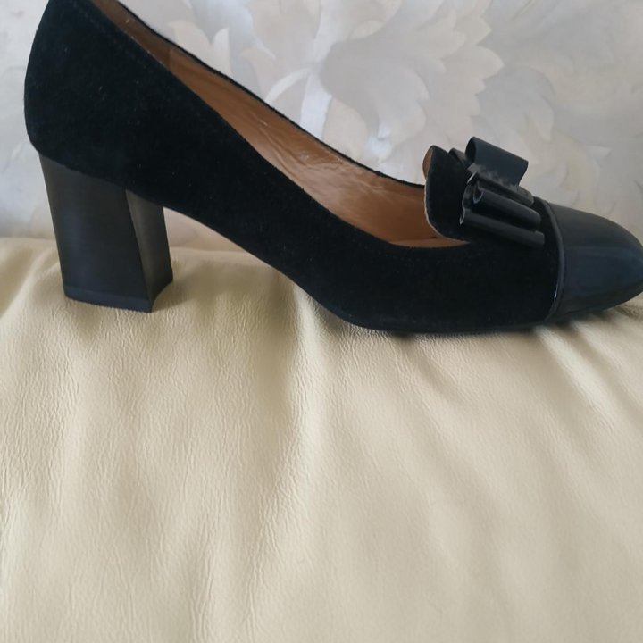 Туфли новые.