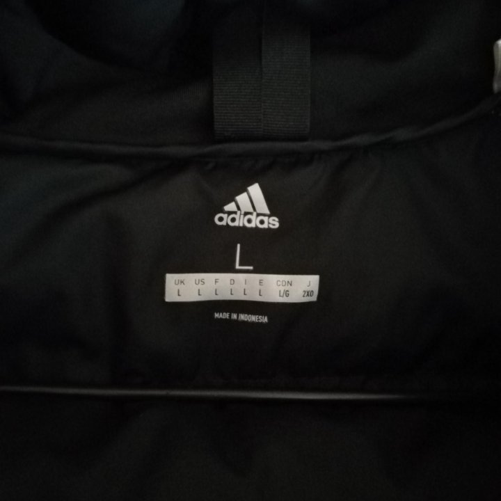 Пуховик Adidas climaheat