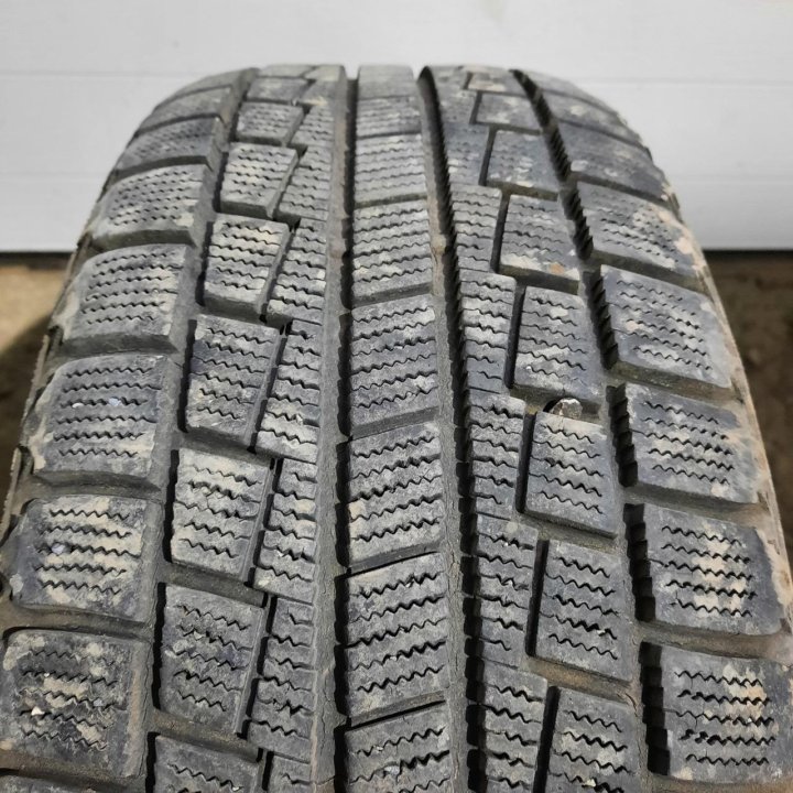 205/55R16 Hankook Winter I*cept W605 (№1897)