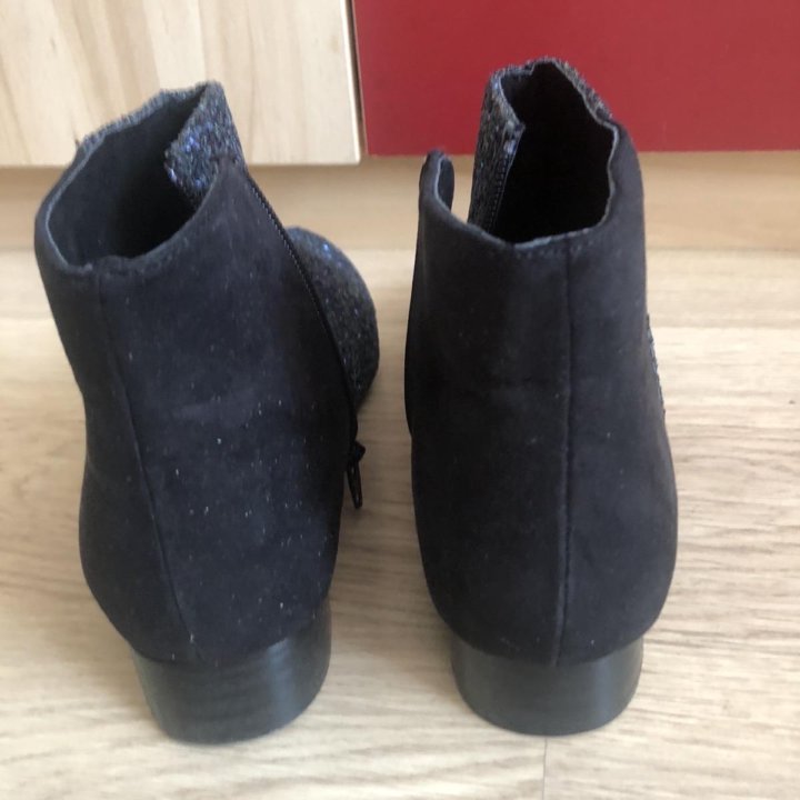 Оригинальные ботинки