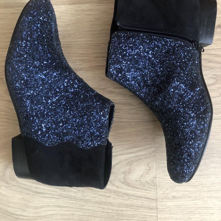 Оригинальные ботинки