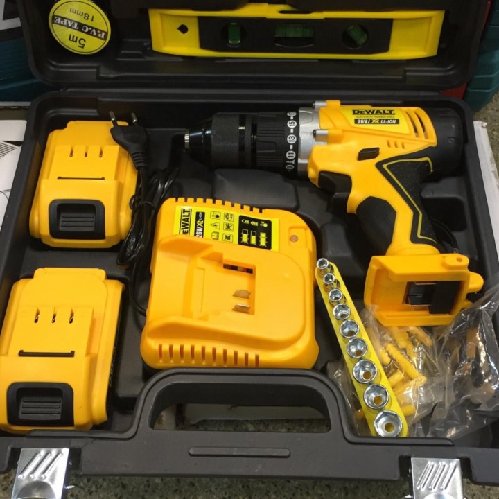 Шуруповерт dewalt 26v