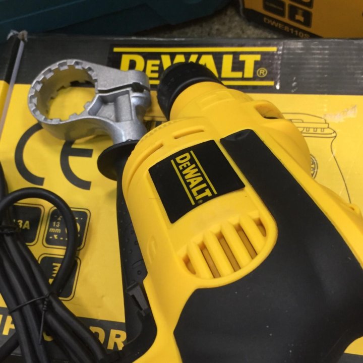 Дрель шуруповерт dewalt