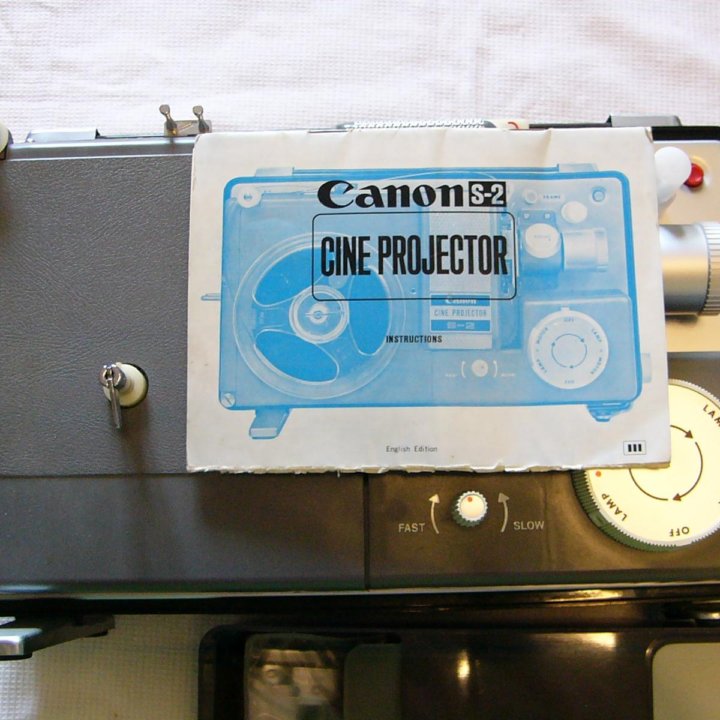 Винтажный Cine projector canon S-2 Japan