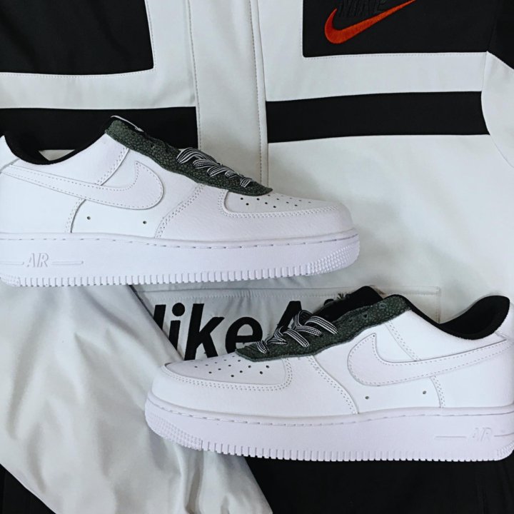  Кроссовки Nike Air Force