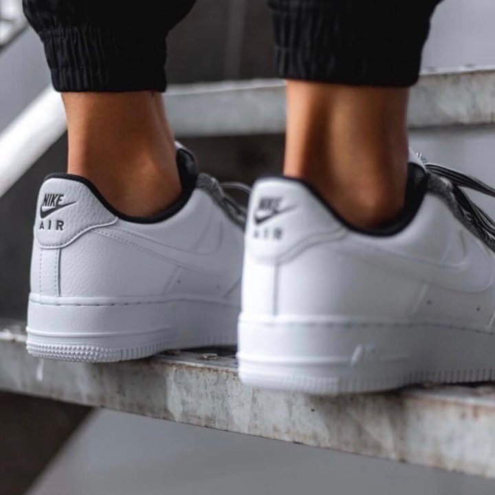  Кроссовки Nike Air Force 1