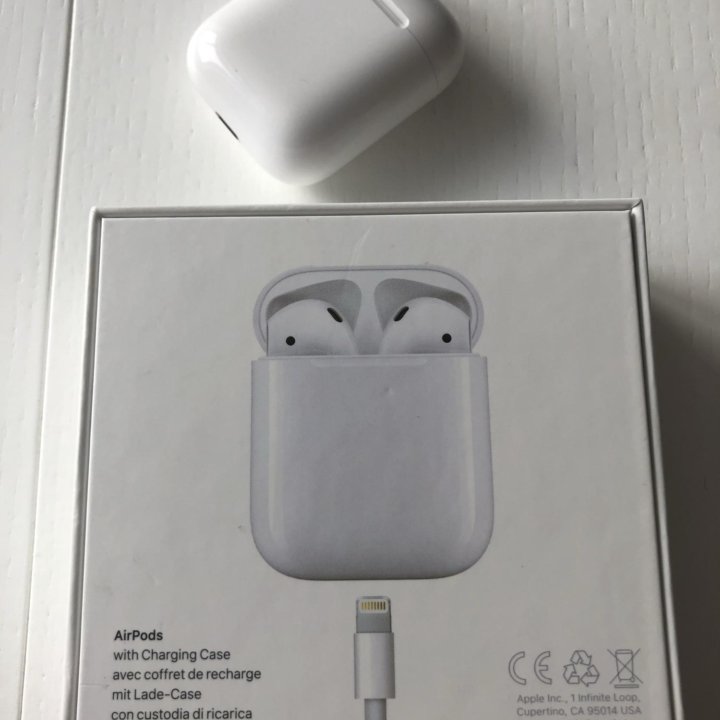 Наушники беспроводные AirPods Apple