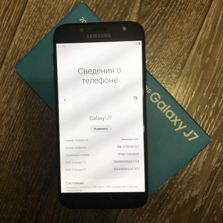 Телефон Samsung Galaxy J7