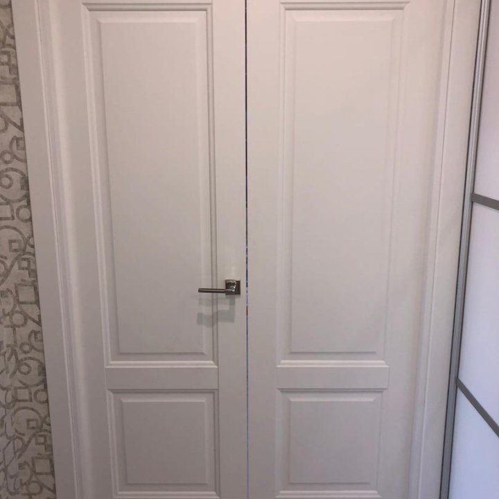 двери белые софт