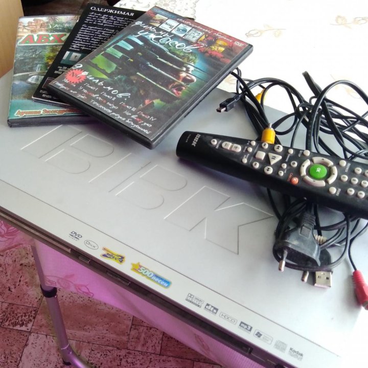 DVD плеер '