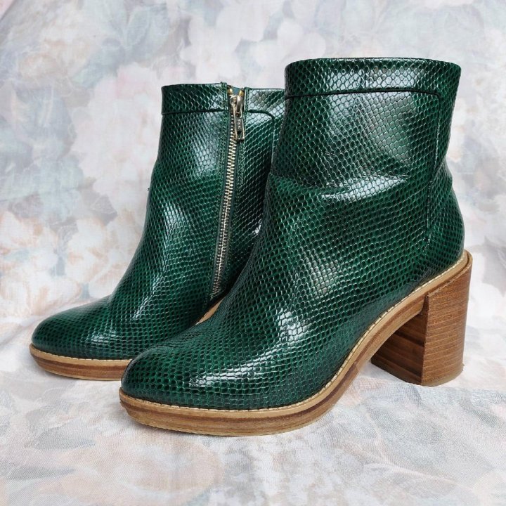 Зеленые ботинки Asos