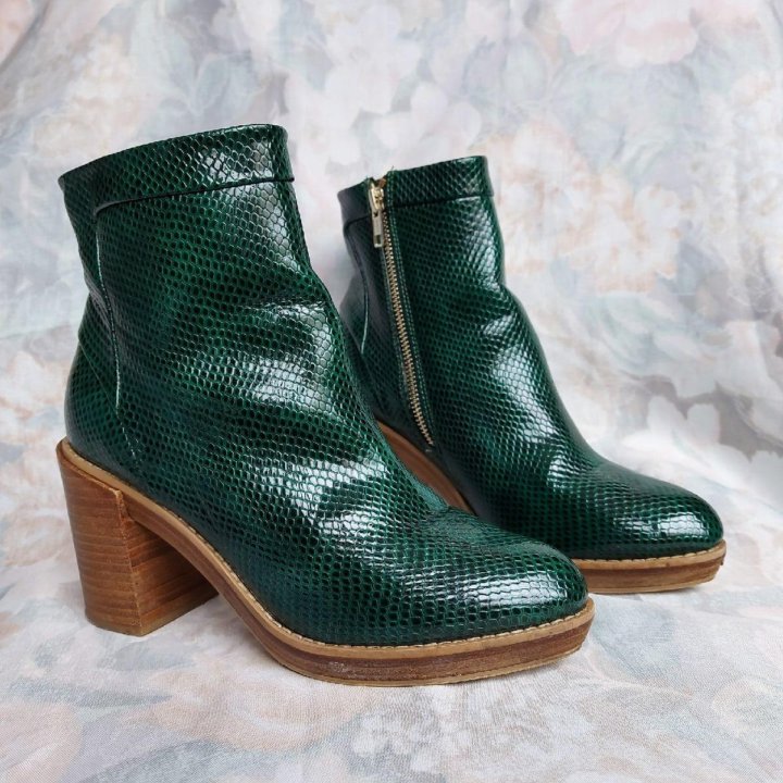 Зеленые ботинки Asos