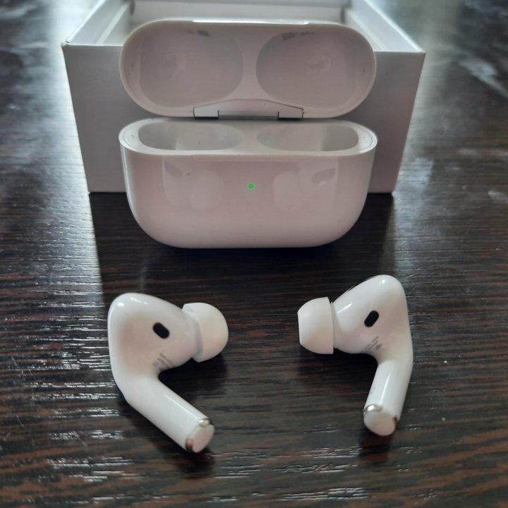 Беспроводные наушники AirPods Pro