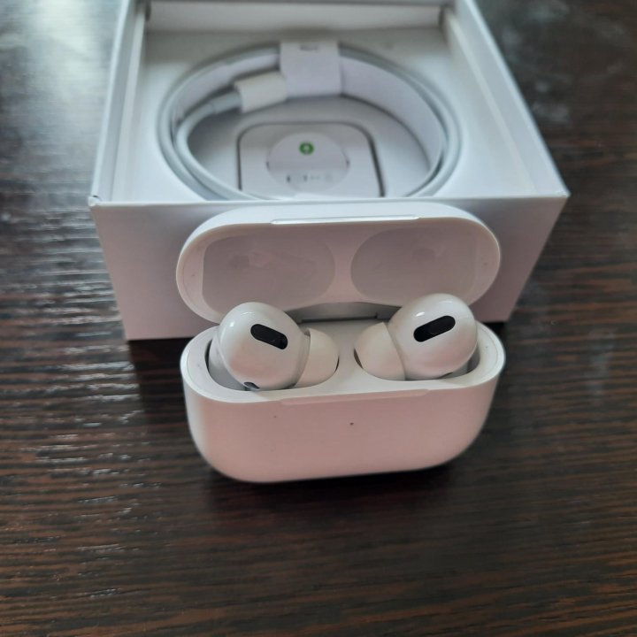 Беспроводные наушники AirPods Pro