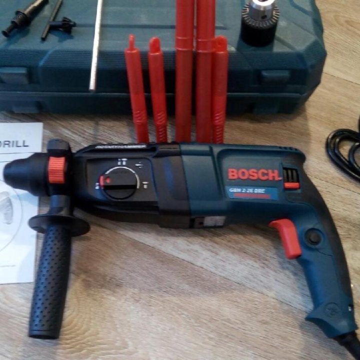 продам новый перфоратор BOSCH 26