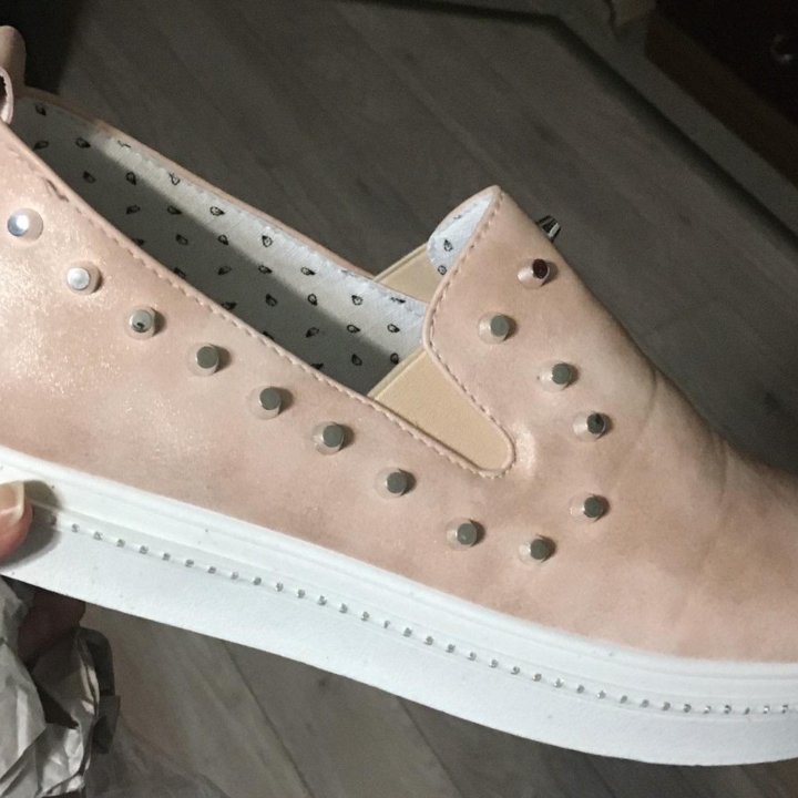 Слипоны (кеды)