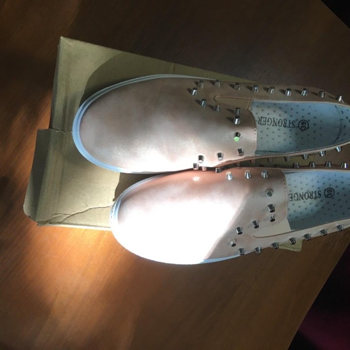 Слипоны (кеды)