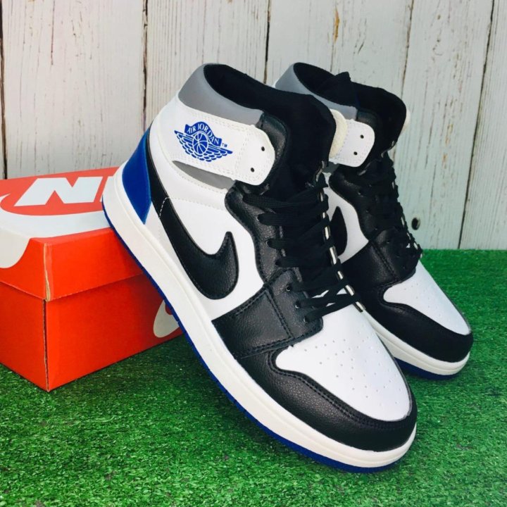 Кроссовки Nike Air Jordan 1 Mid black/white/blue