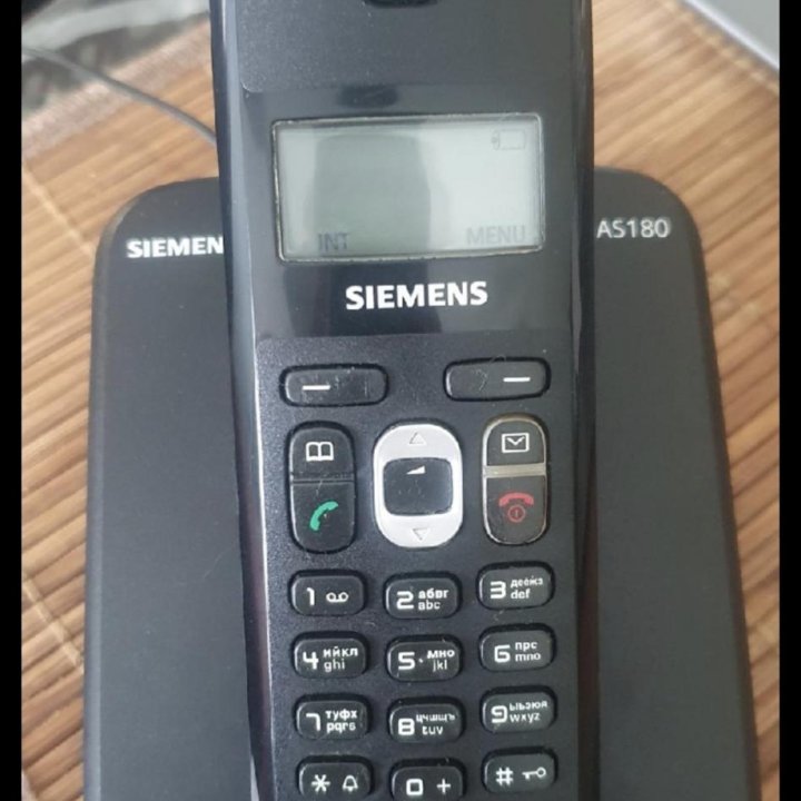 Радиотелефон