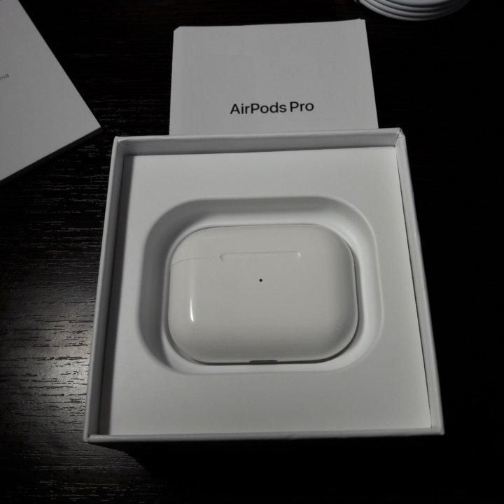 Наушники с Шумоподавлением Air Pods про