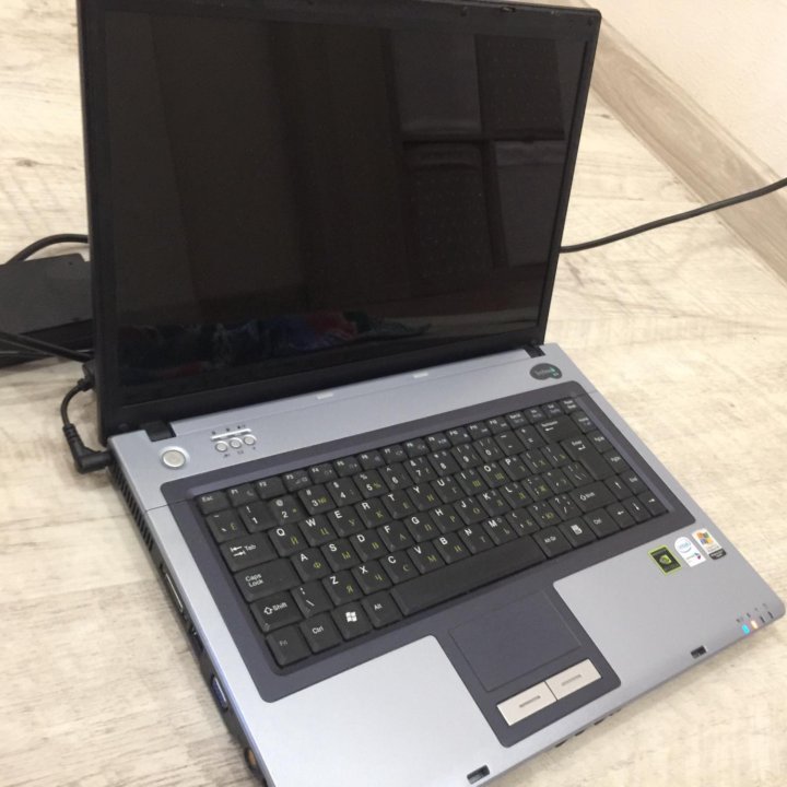 Ноутбук BENQ Joybook R55