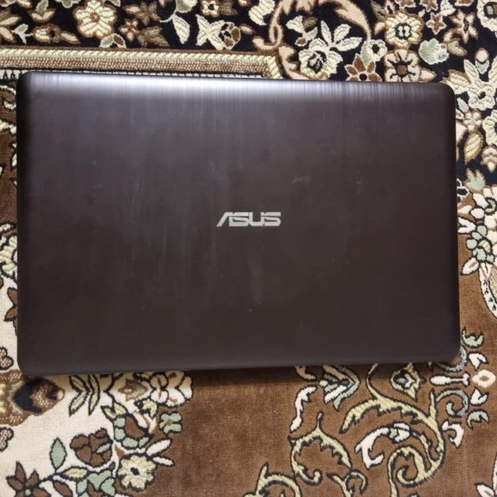 Ноутбук Asus