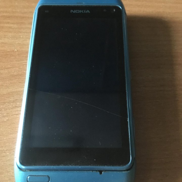 Nokia N8