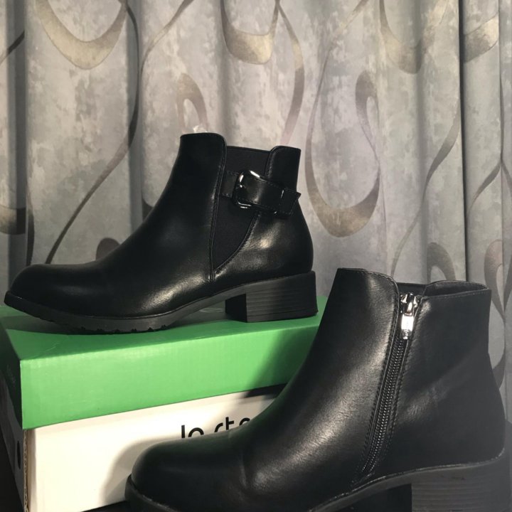 Ботинки женские