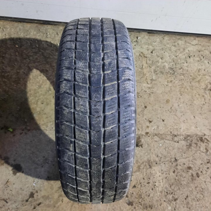 205/65R15 Roadstone Euro Win 650, 1шт (№1603)