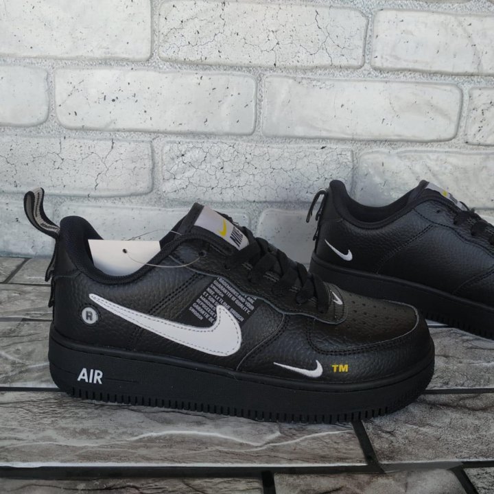 Кроссовки Nike air force чёрные р 9м