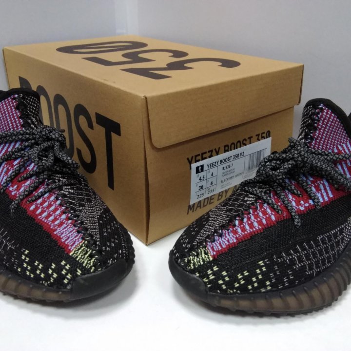 Кроссовки адидас (adidas yeezy boost 350)