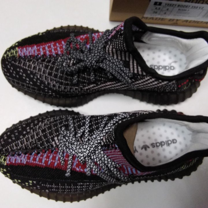 Кроссовки адидас (adidas yeezy boost 350)