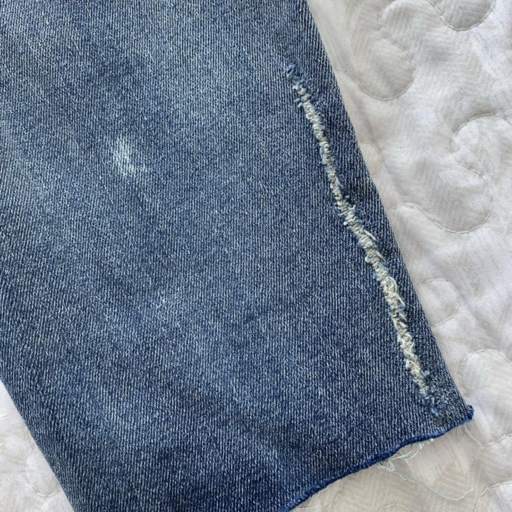 Джинсы reserved