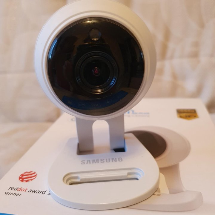 видеоняня Samsung SmartCam HD plus. Видеоняня