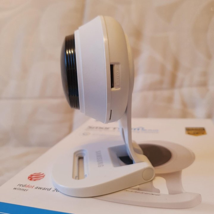 видеоняня Samsung SmartCam HD plus. Видеоняня