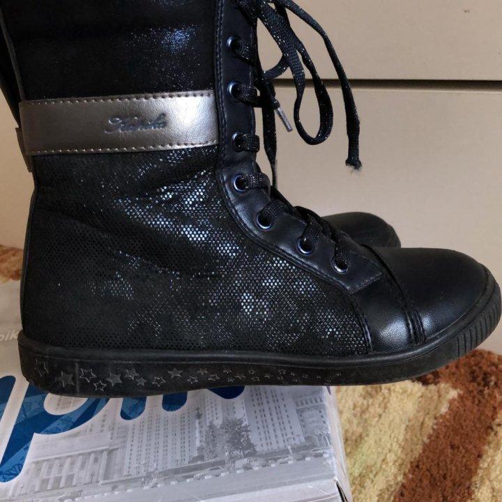 Ботинки Kapika