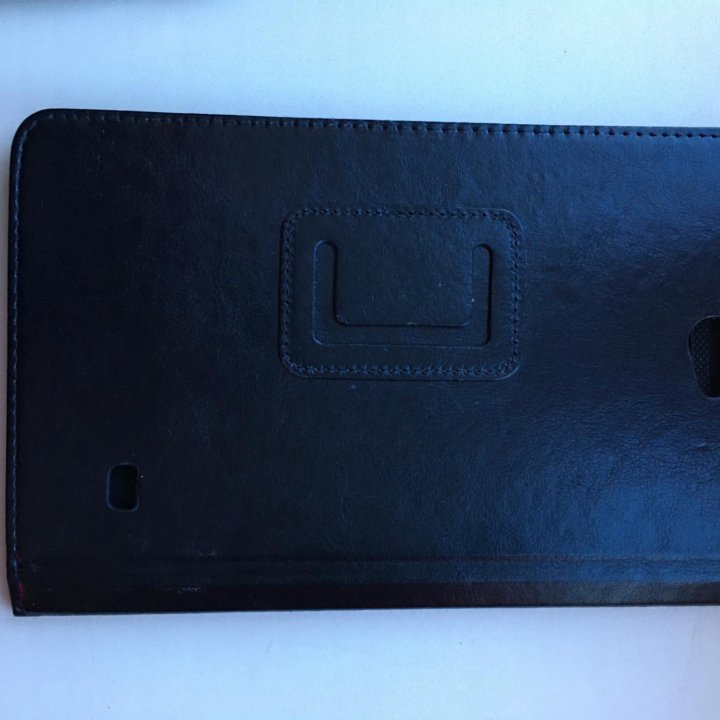 Чехол на планшет