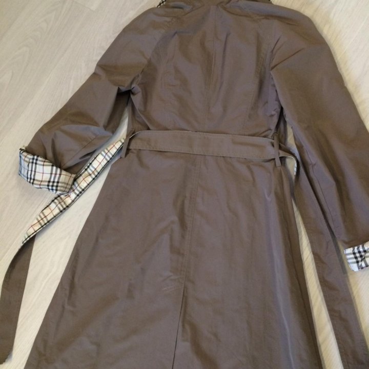 Плащ новый
