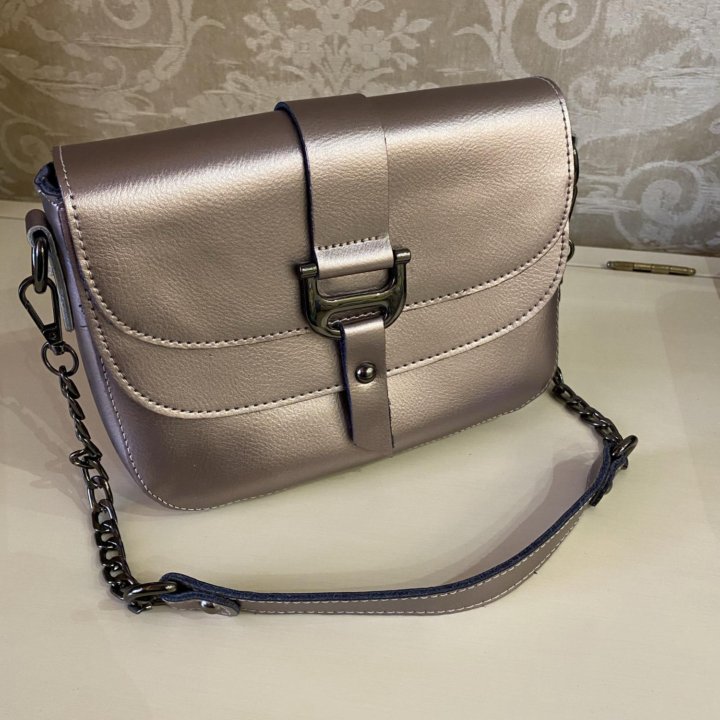 Сумка кожаная