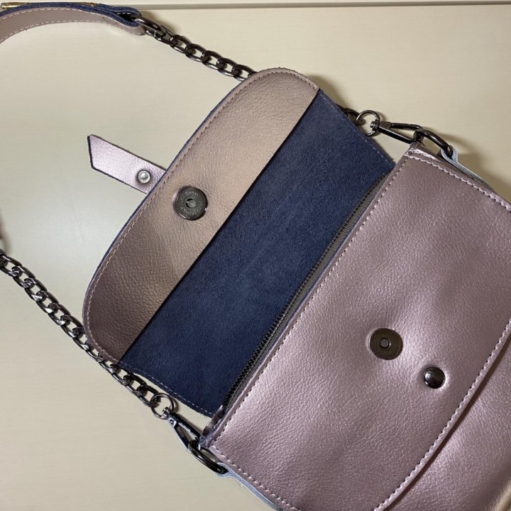 Сумка кожаная