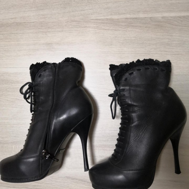 Ботильоны, Calipso