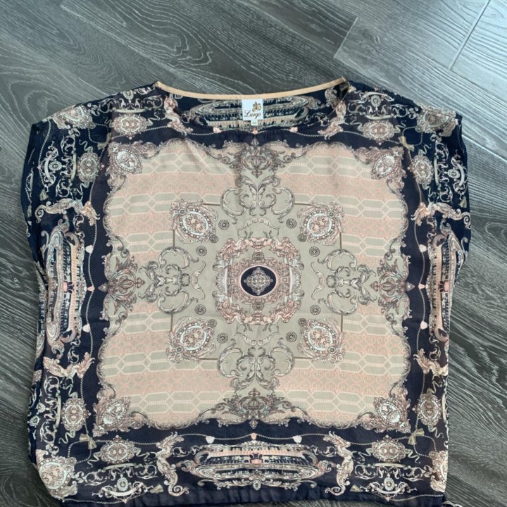 Продам кофточки