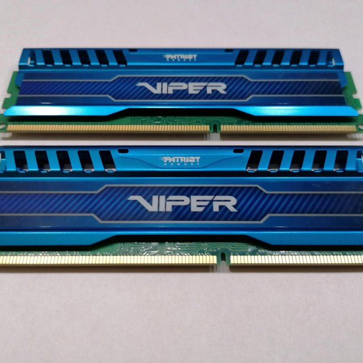 Patriot Viper 8GB (2x4 GB) PC3-14900 1866 MHz