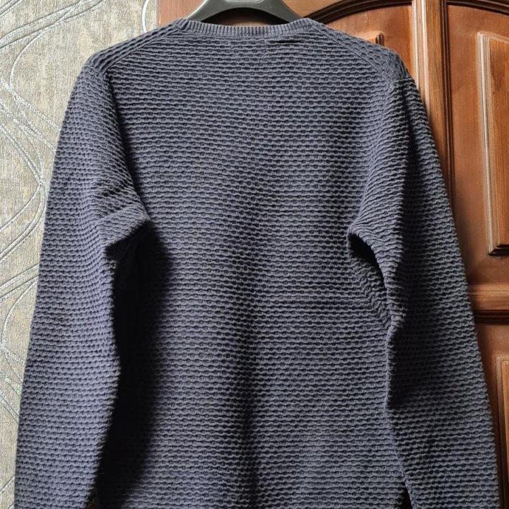 Мужской свитерок Massimo dutti