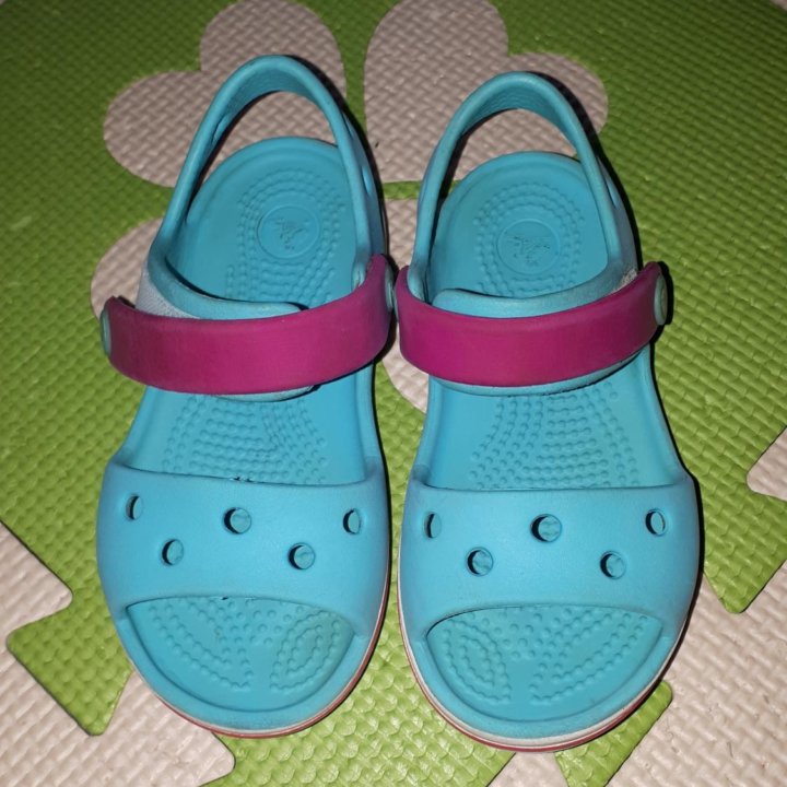 Crocs c8