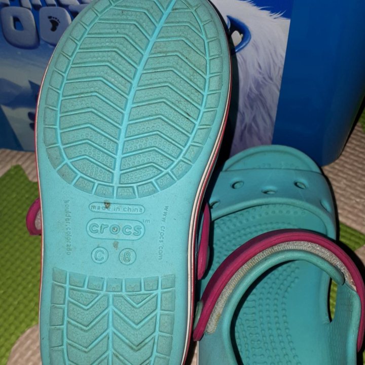 Crocs c8