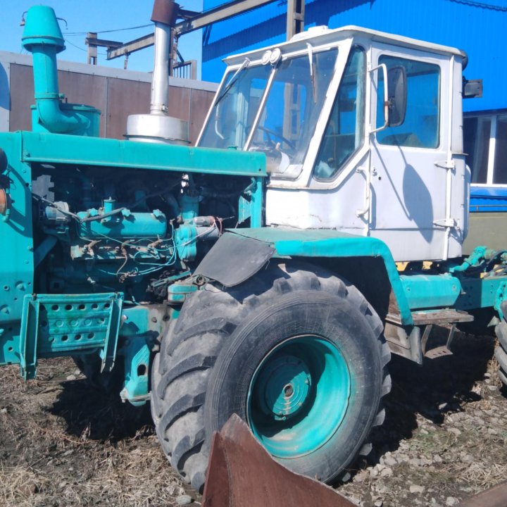 Продам трактор Т150-К по запасным частям
