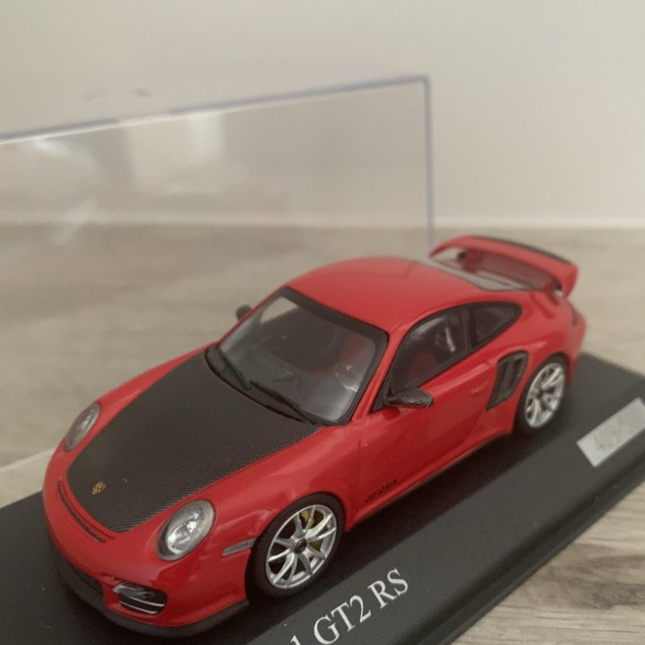 Porsche 991 (997 II) GT2 RS 2010 (масштаб 1:43)