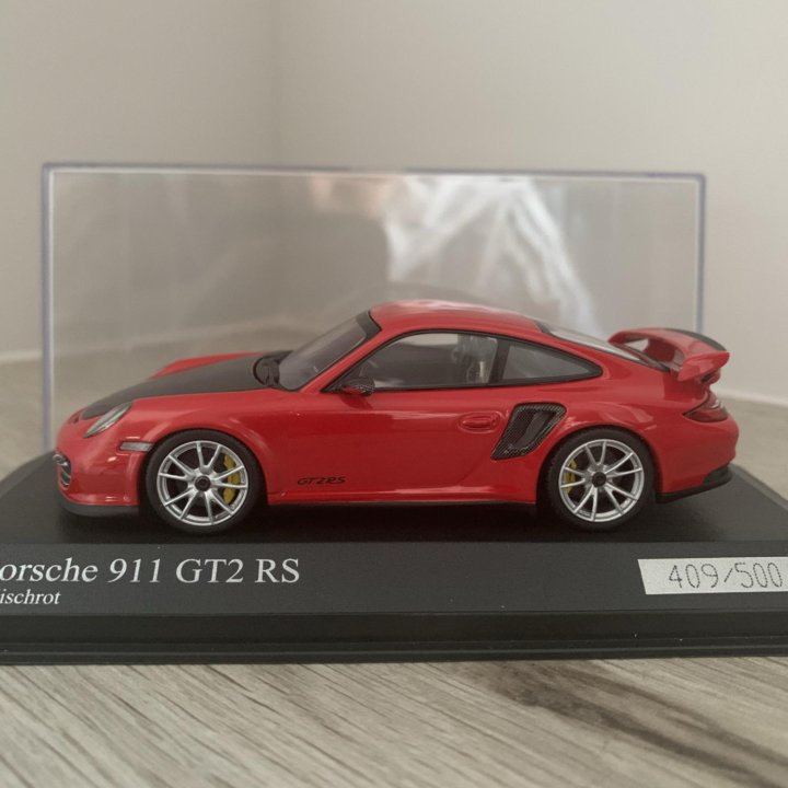 Porsche 991 (997 II) GT2 RS 2010 (масштаб 1:43)