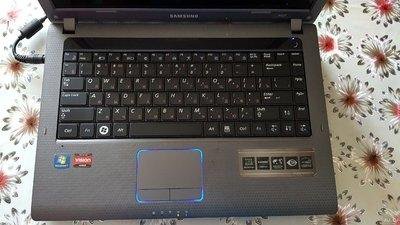 Ноутбук Samsung R425 JU04 AMD P560/ОЗУ 3Гб/HDD 320